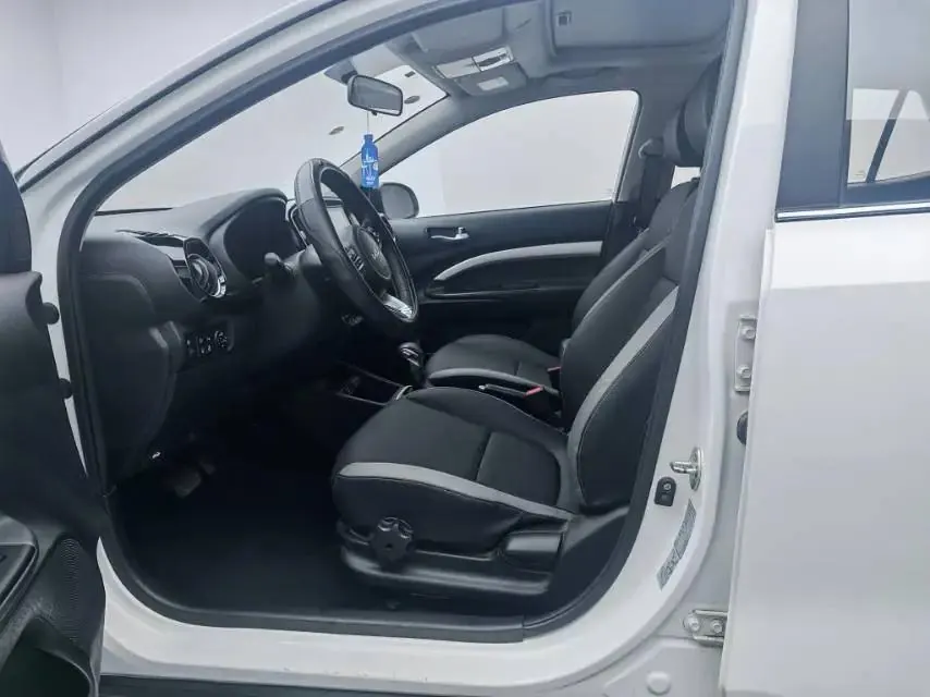 Yi Pao 2021 1.4L CVT Sunroof 5