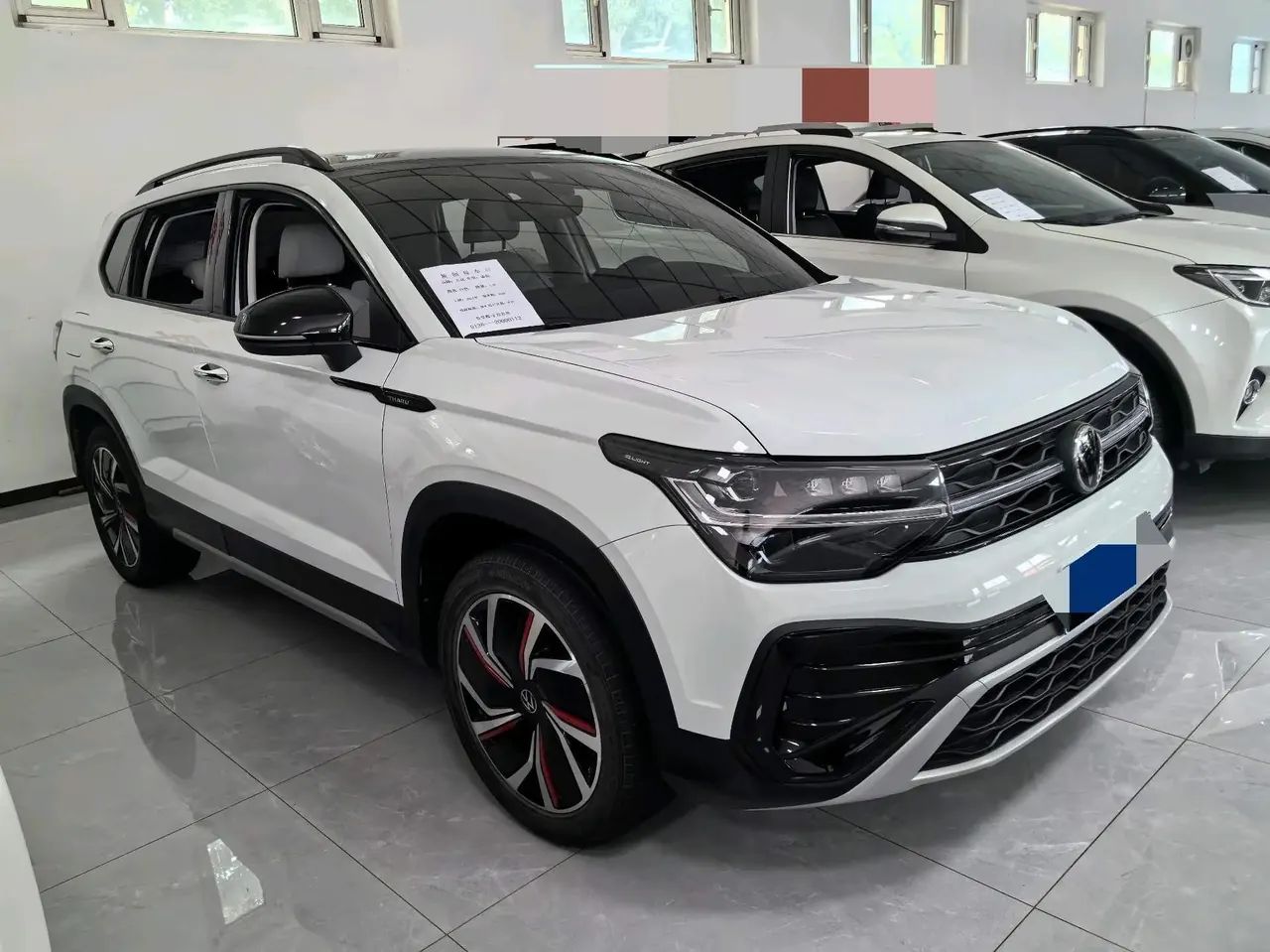Volkswagen 2024 Tuyue 1.5TSI 300TSI Two-Drive Full Moon Edition Automatic Gear 3