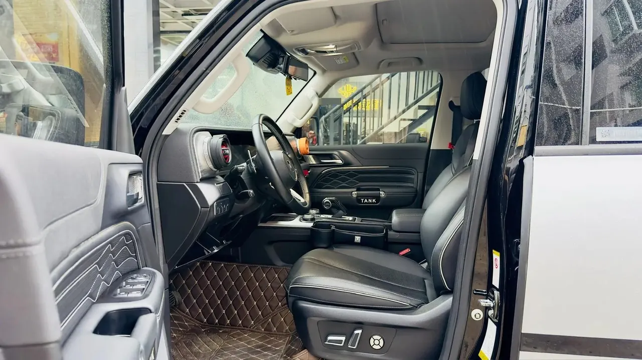 Tank 300 2023 Off-Road Edition 2.0T Conqueror 4