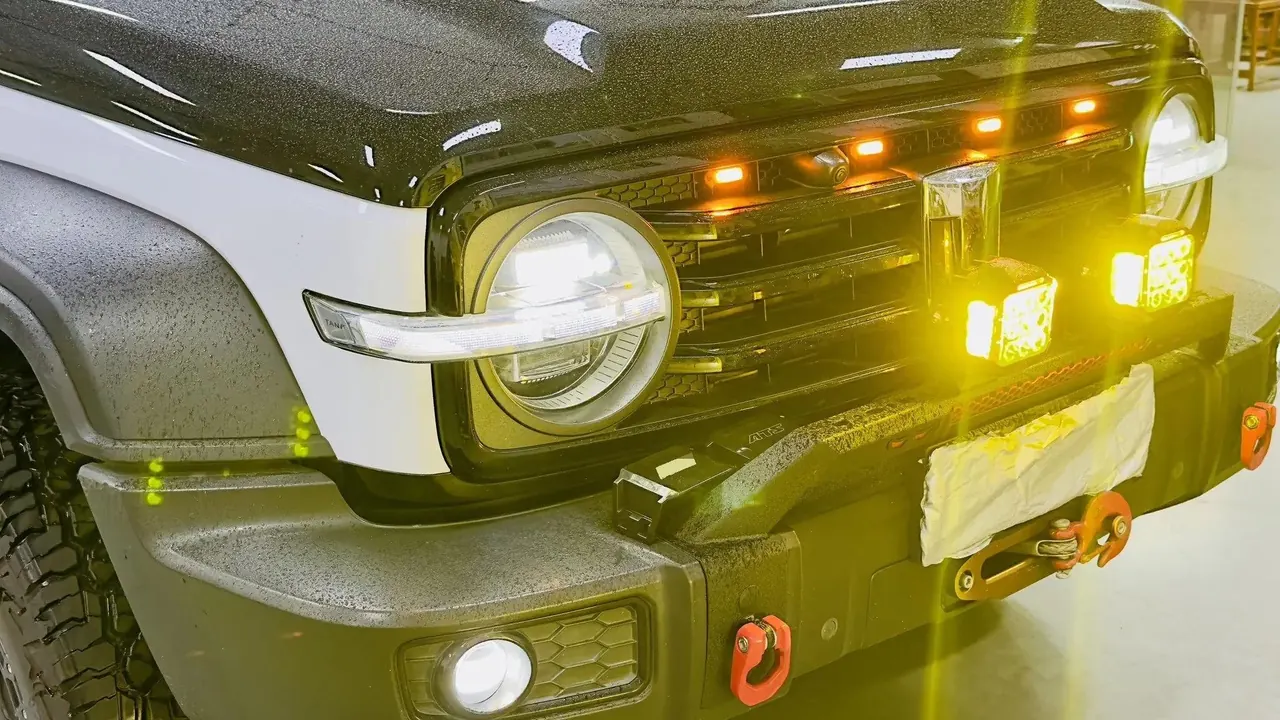 Tank 300 2023 Off-Road Edition 2.0T Conqueror 6
