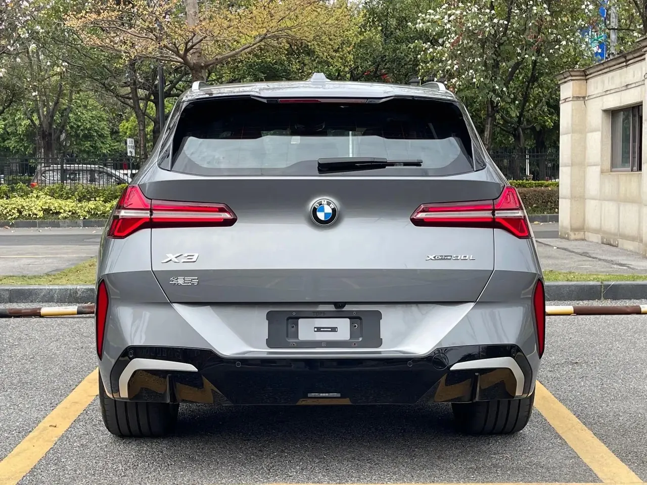 BMW 2025 X3 xDrive30L 2.0T Luxury Model M Sport Package Automatic 4