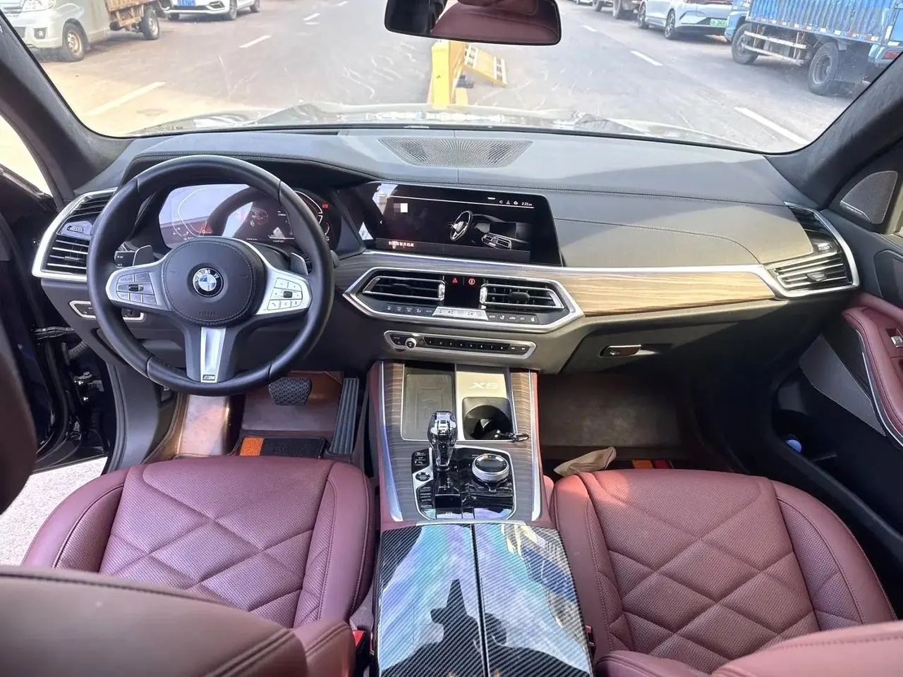 BMW X5 2022 model change xDrive 40Li M sports package 2