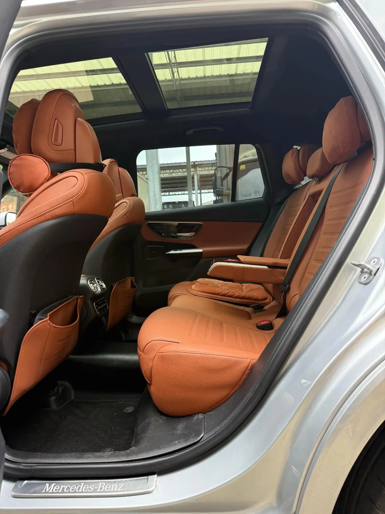 Mercedes Benz 2024 GLC 300 L 4MATIC 48V 2.0T Sporty 5-Seater Automatic 4
