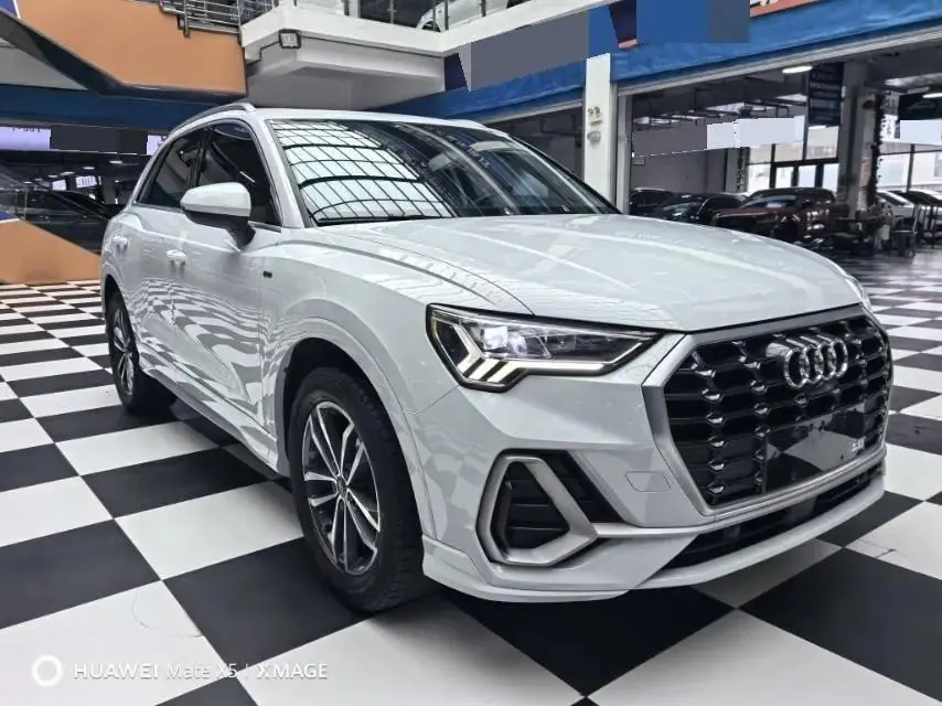 Audi Q3 2022 35 TFSI Enterprising Dynamic 2