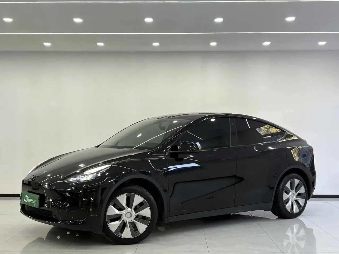 Open image lightbox: 2022 Model Y Refreshed Rear-Wheel-Drive Version