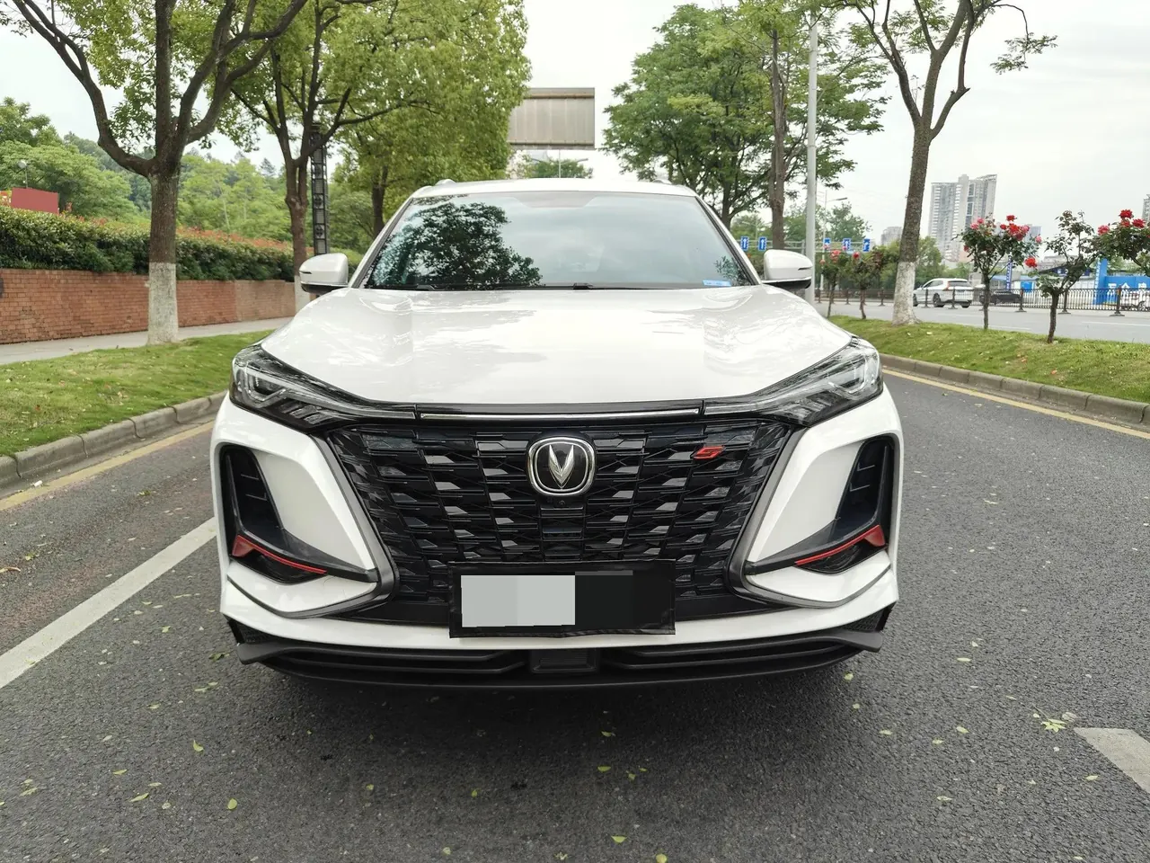 ChangAn CS75 PLUS 2022 Classic 1.5T Auto Pioneer 2