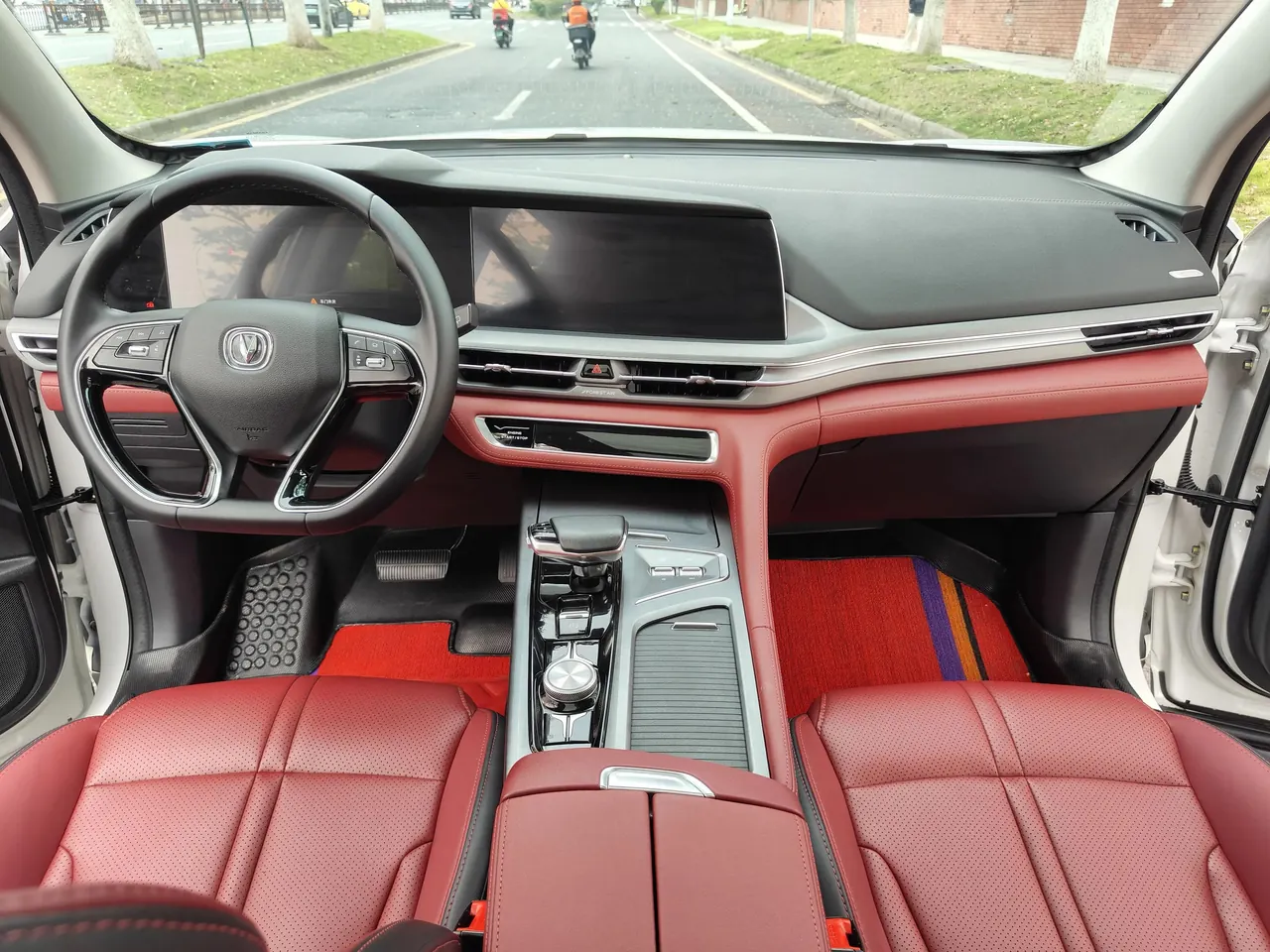 ChangAn CS75 PLUS 2022 Classic 1.5T Auto Pioneer 3