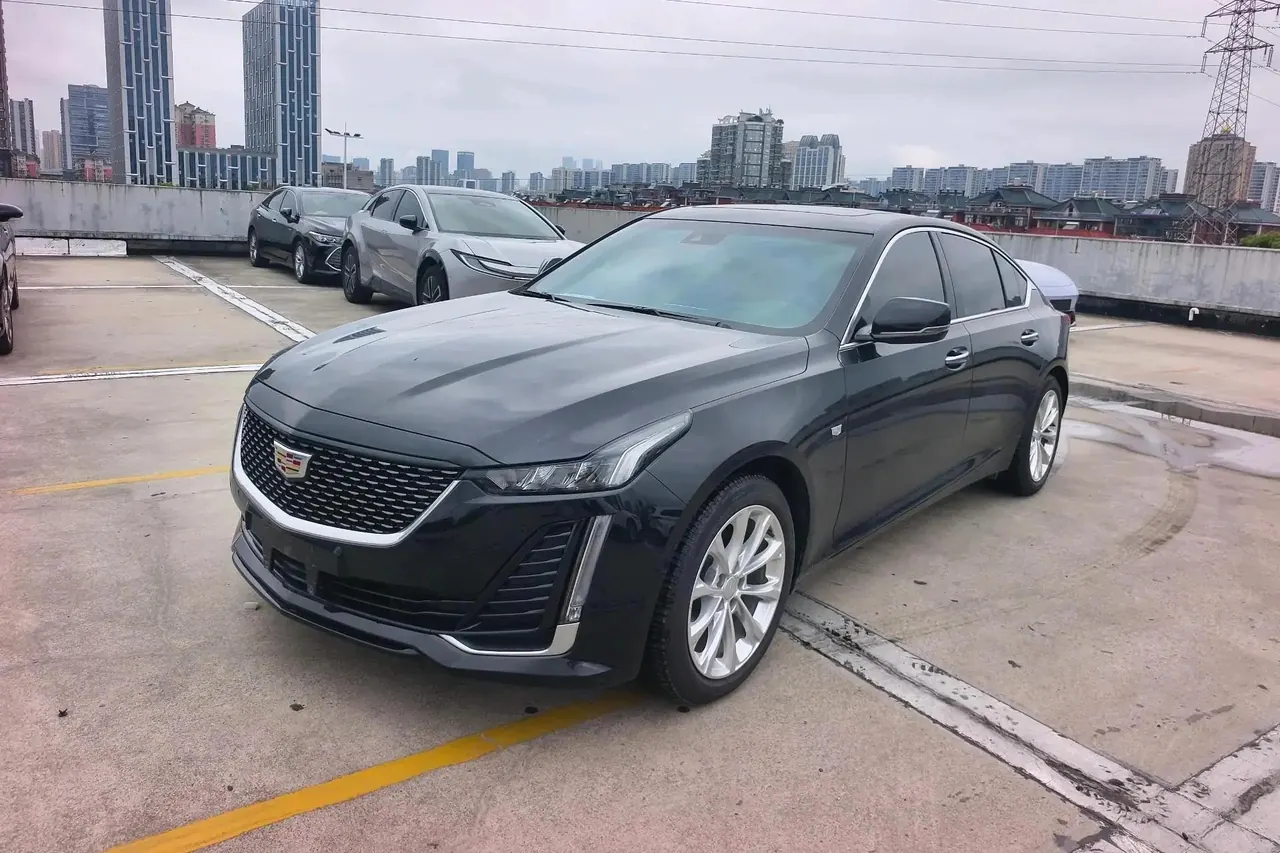 Open image lightbox: Cadillac CT5 2023 28T Luxury Edition (Standard Version)