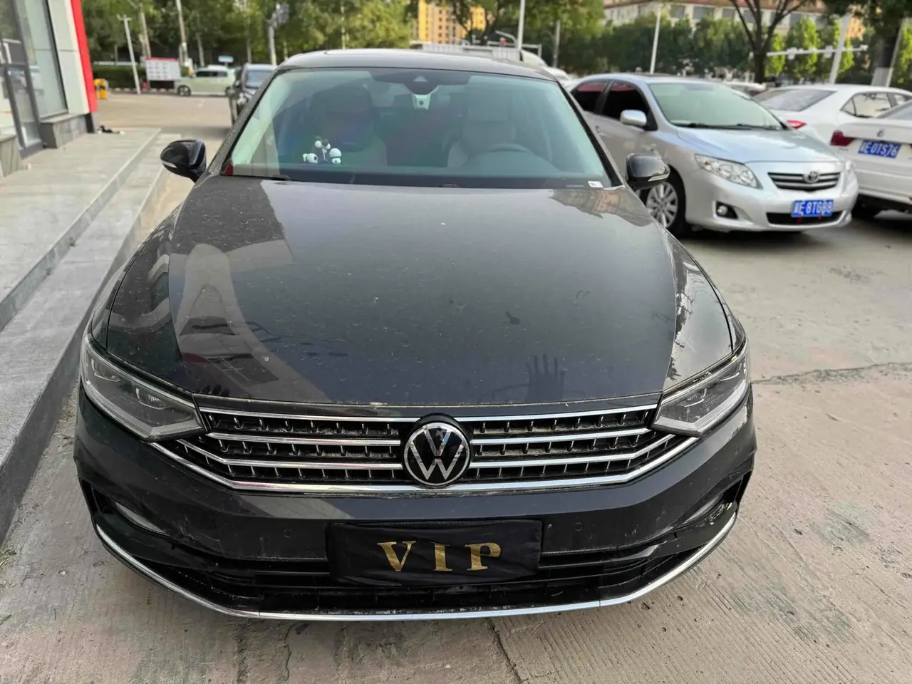 Magotan 2022 330TSI DSG Basic 2