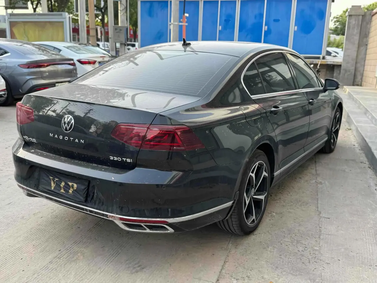 Magotan 2022 330TSI DSG Basic 5