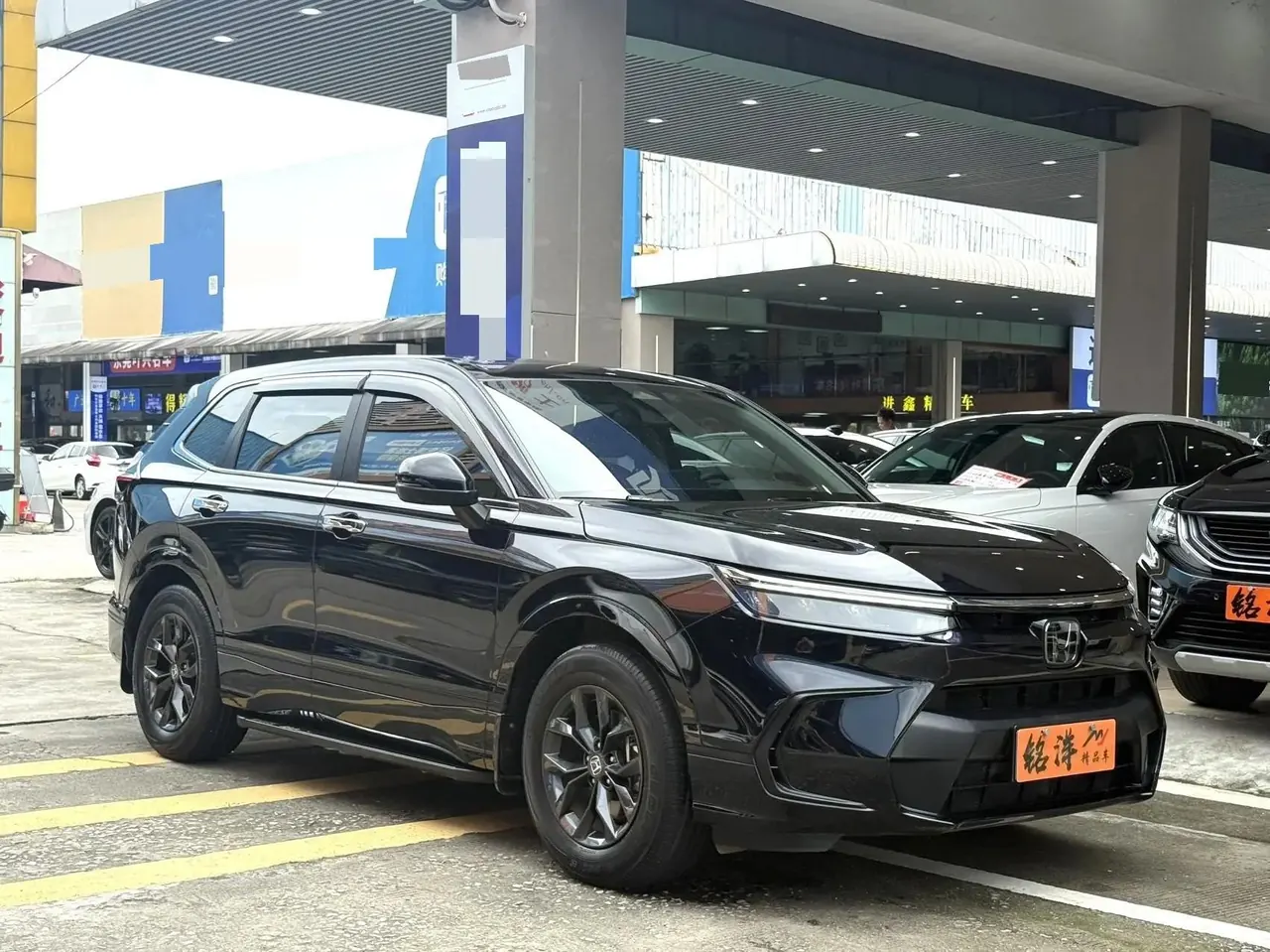 Honda 2023 BREEZE 1.5T CVT 240TURBO Two-Wheel Drive Luxury PRO 7-Seater Automatic 3