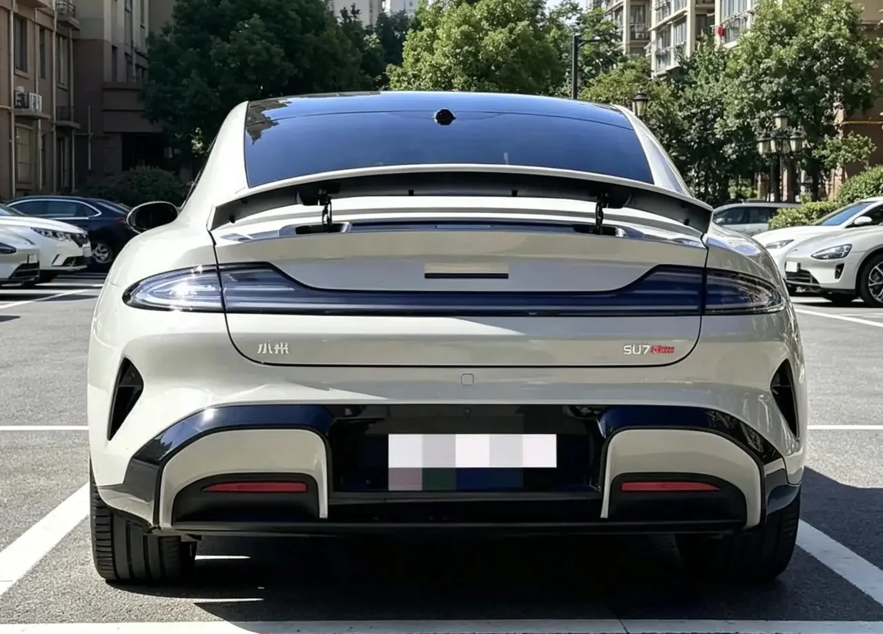 MI SU7 2024 800km 4-wheel drive ultra-long endurance high-end smart driving Max version 5