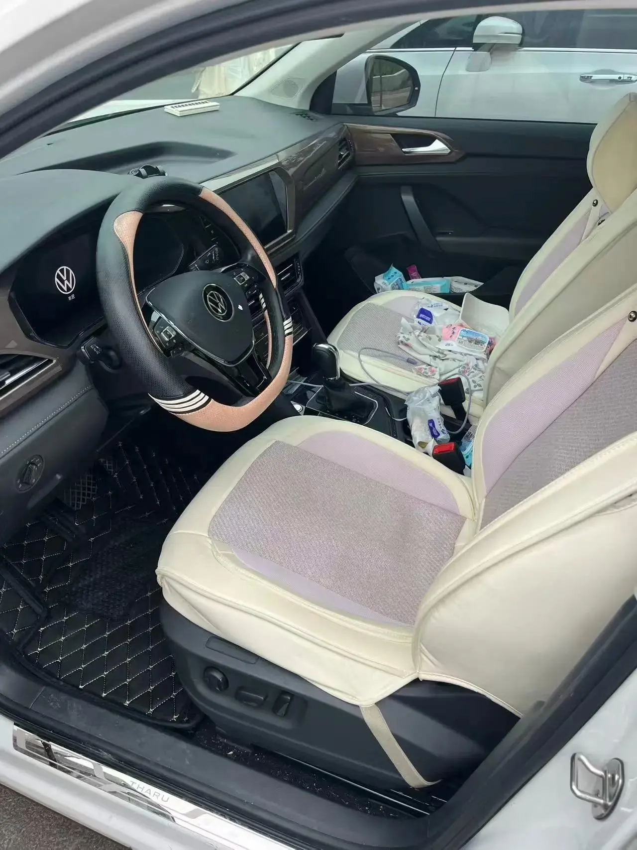 Tuyue 2022 330TSI All-Wheel-Drive Luxury Edition 3