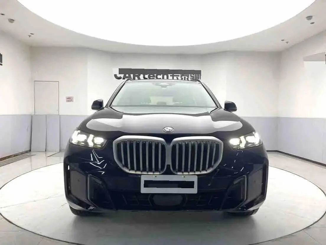 BMW 2023 X5 xDrive30Li 48V 2.0T Luxury Model M Sport Night Edition Automatic 3
