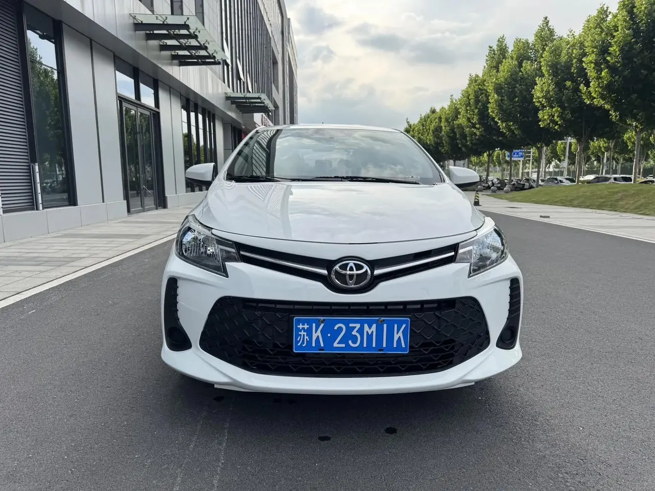 Vios FS 2021 1.5L CVT Fashion Edition 2