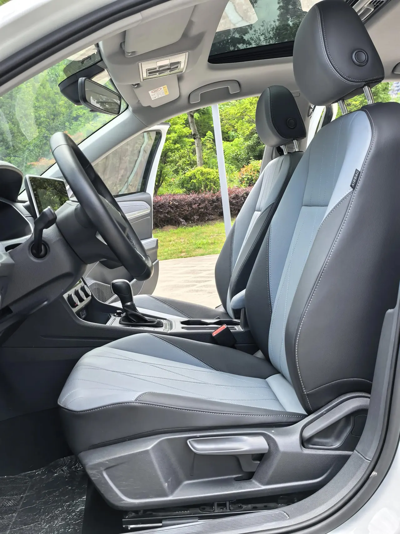 Langyi 2023 1.5L Automatic 5 Million Edition 4