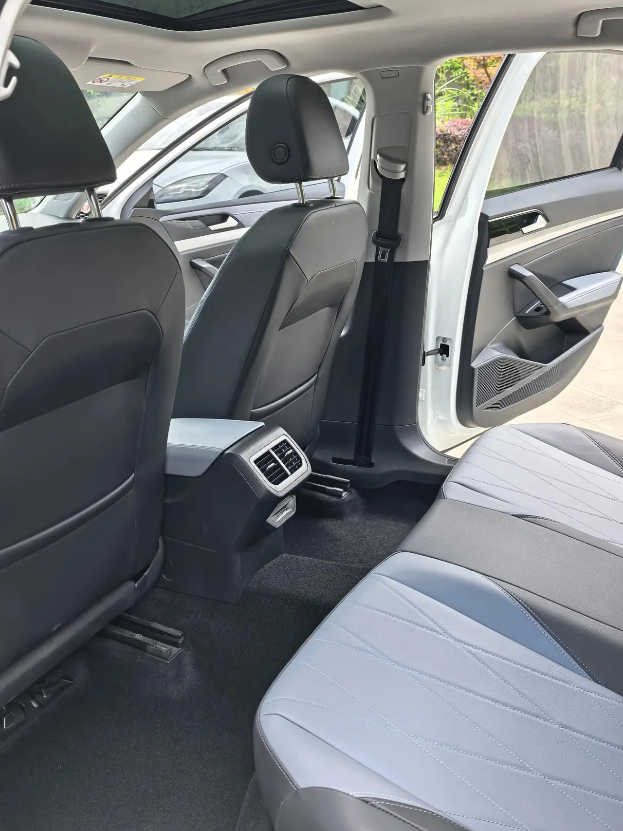 Langyi 2023 1.5L Automatic 5 Million Edition 6