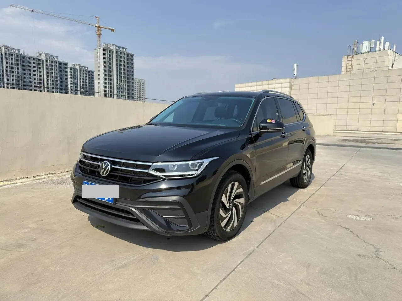Volkswagen 2024 Tiguan L 1.5TSI 300TSI Two-Wheel-Drive Longteng Edition Automatic Transmission - View 1
