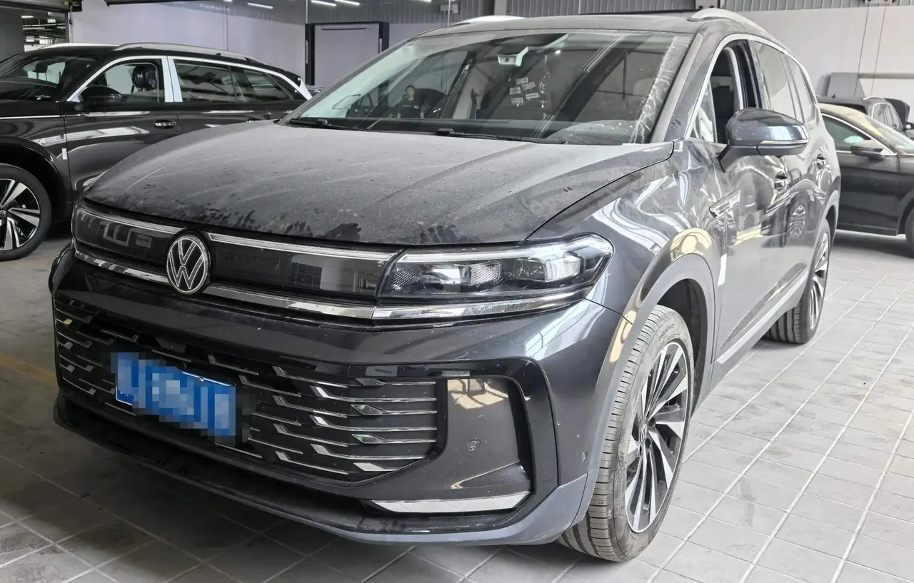 Volkswagen 2026 models of the tour 2.0TSI 450TSI four-wheel drive extreme version of the automatic gear - View 1