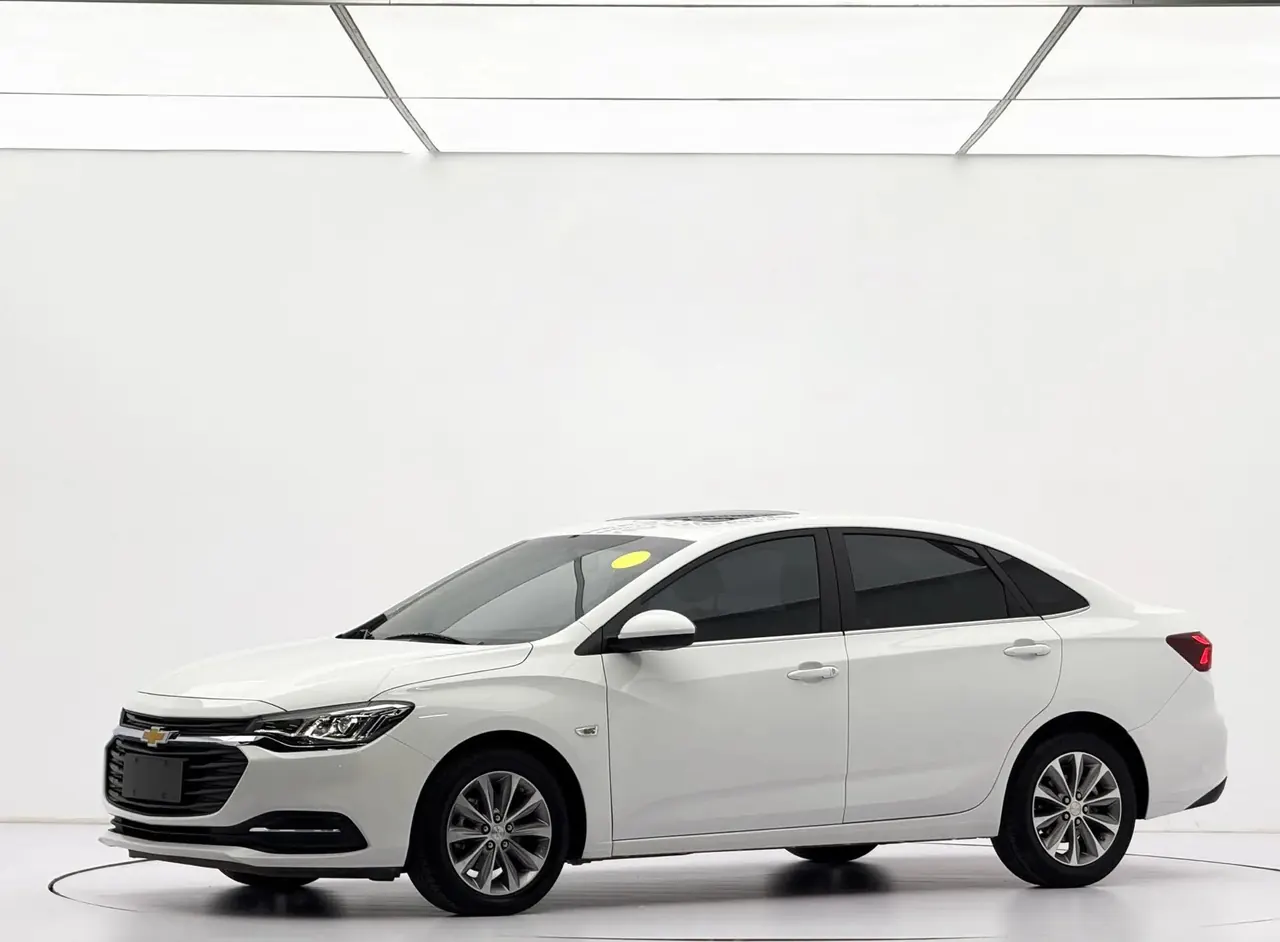 Cruze 2022 320 Auto Enjoy Skylight Edition - View 1
