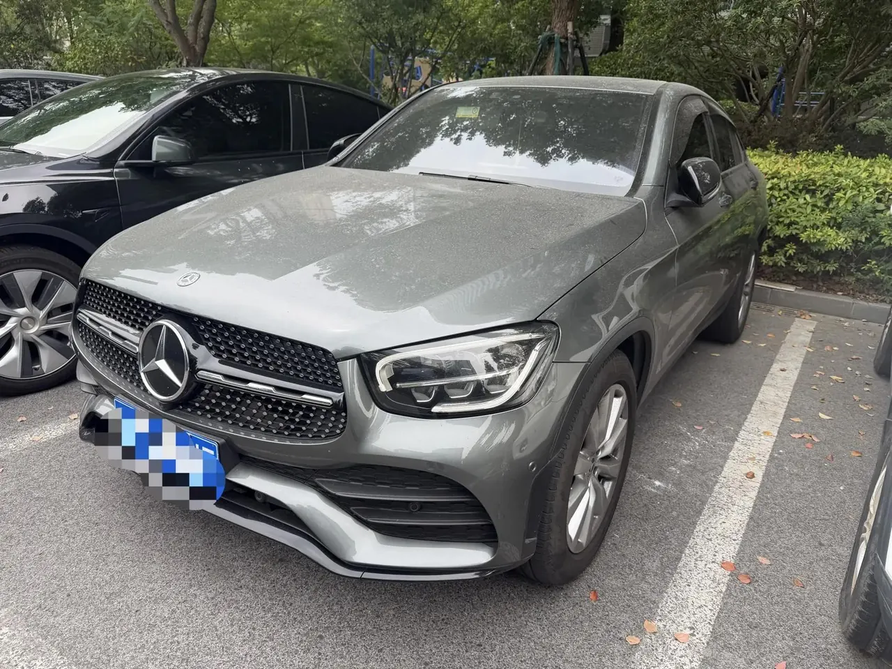 Mercedes Benz GLC Coupe 2020 GLC 260 4MATIC Coupe SUV - View 1