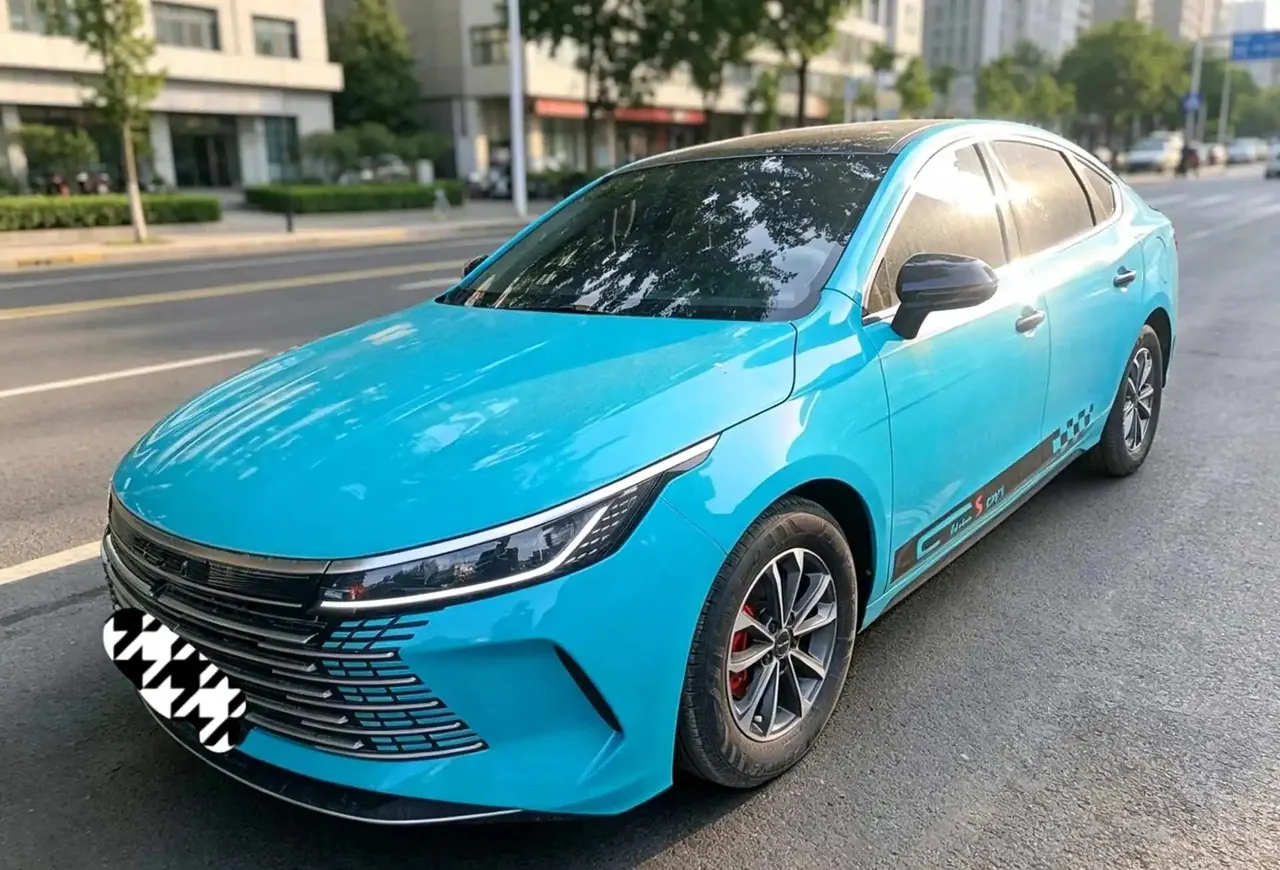 BYD 2024 Destroyer 05 DM-i 1.5 CVT Glory Edition 55KM Luxury Automatic - View 1