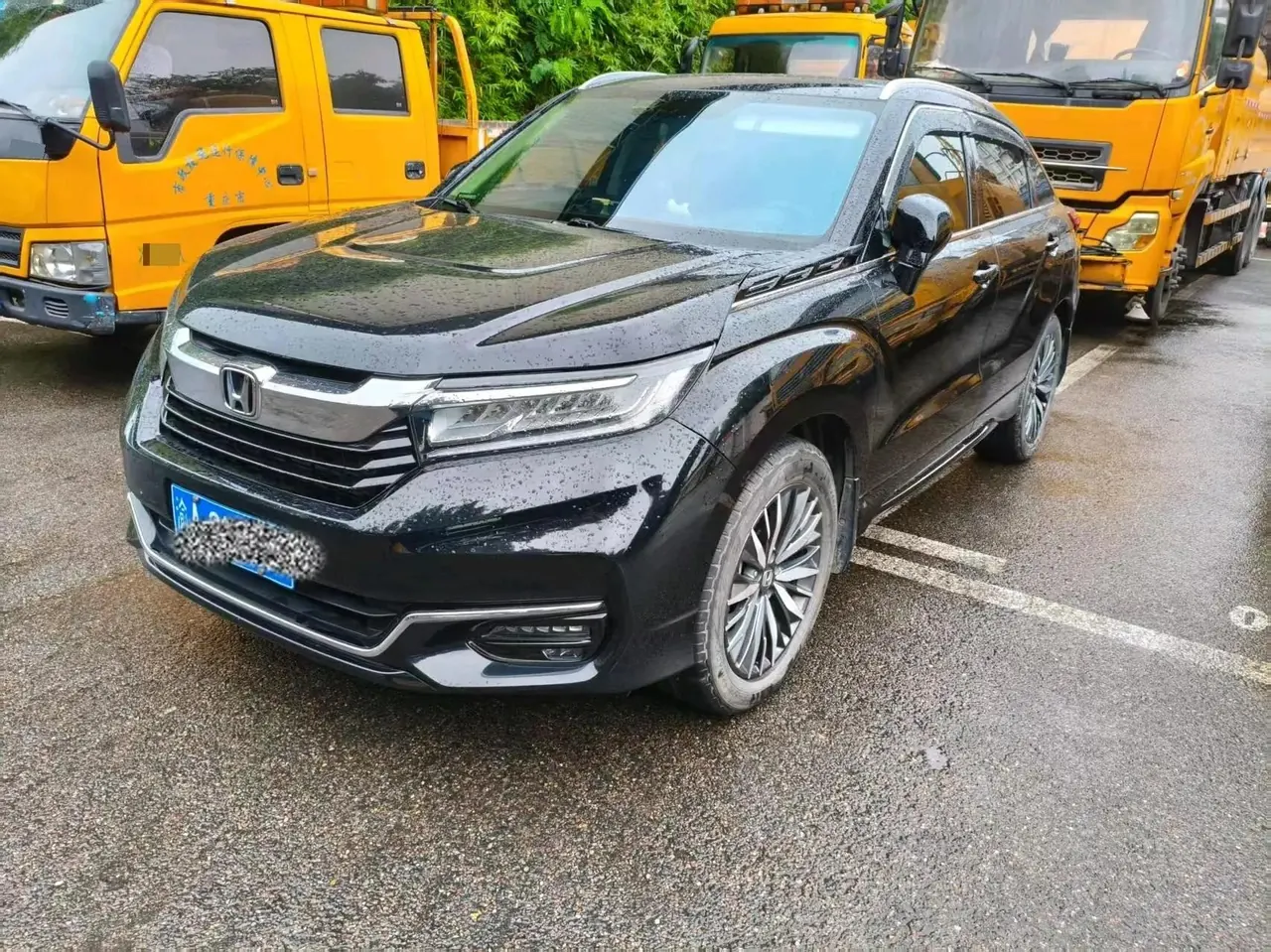 Crown Road 2020 370TURBO 4-wheel Drive Premium Edition - View 1