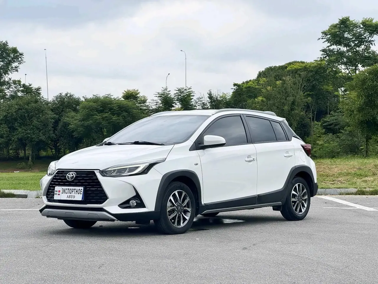 YARiS L Zhixuan 2022 1.5L CVT Deluxe PLUS Edition - View 1