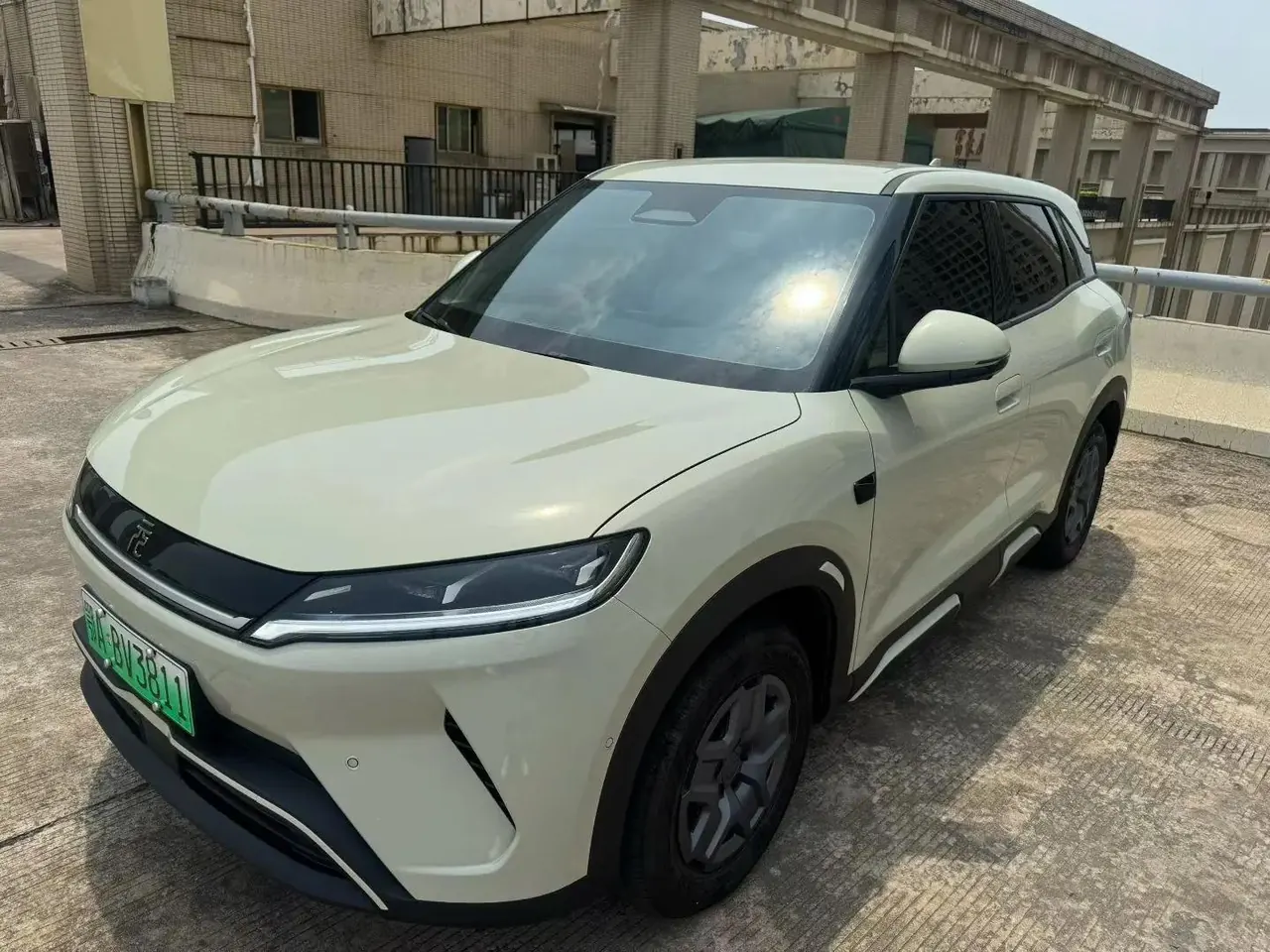 BYD 2025 Yuan UP Intelligent Driving Version, 401km Vitality Edition, Automatic Transmission - View 1