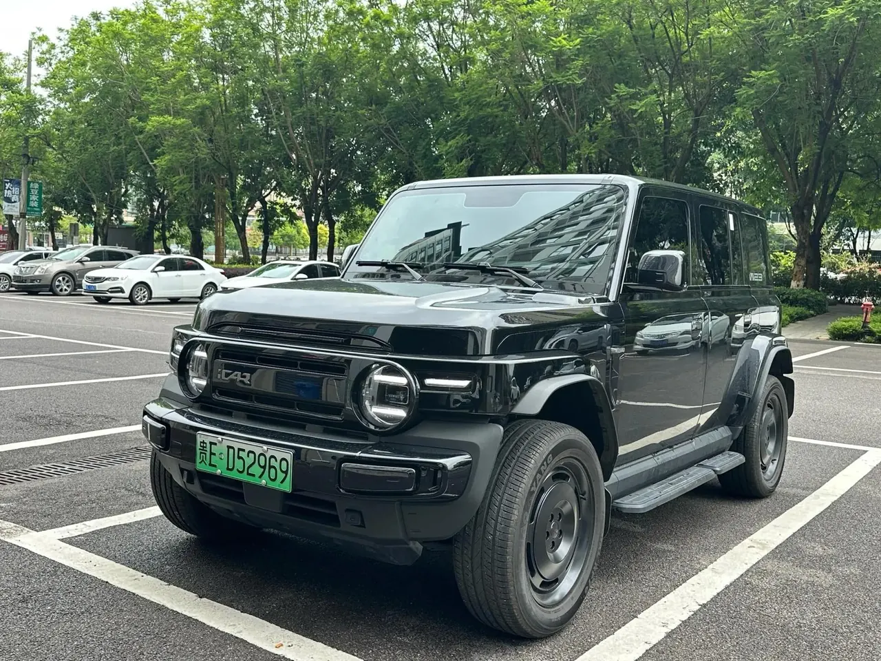 iCAR 2025 iCAR V23 401 Front-Wheel Drive Advanced Edition Automatic Transmission - View 1