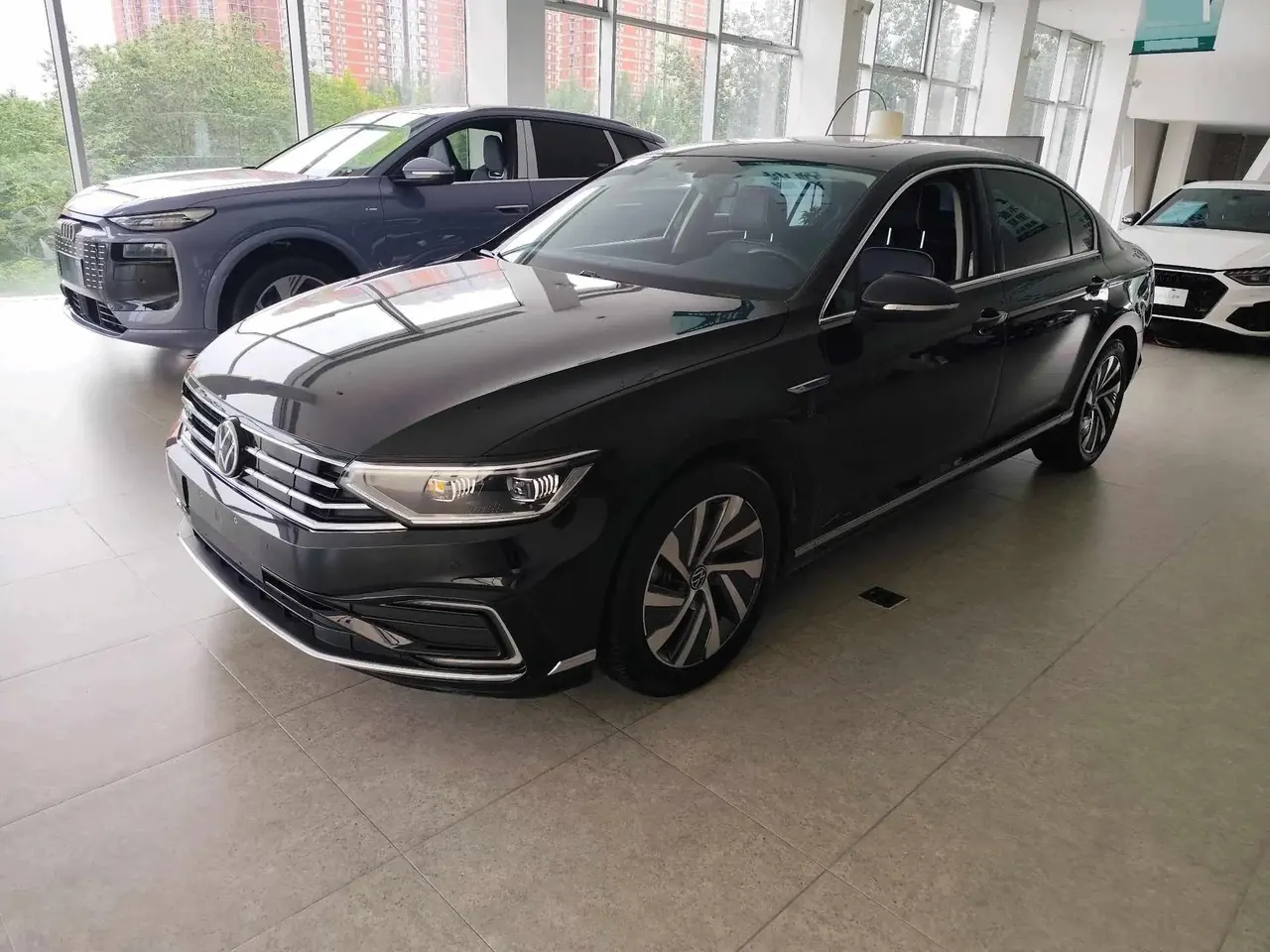 Magotan GTE plug-in hybrid 2022 GTE luxury model - View 1