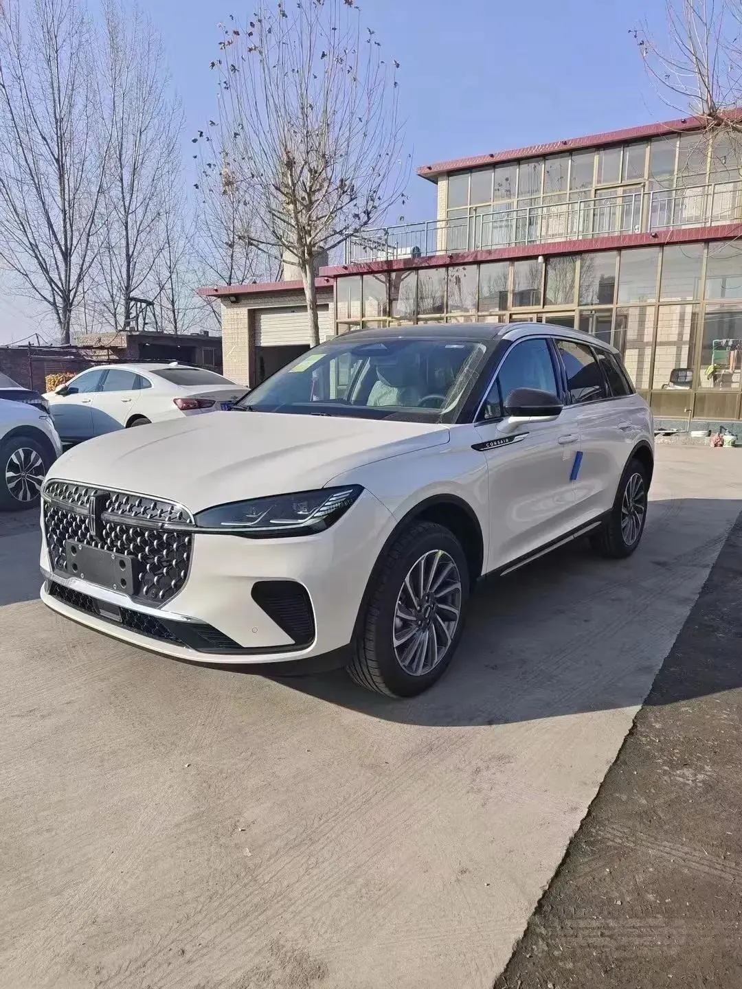 Adventurer 2023 2.0T Two-Drive Premium Edition - View 1