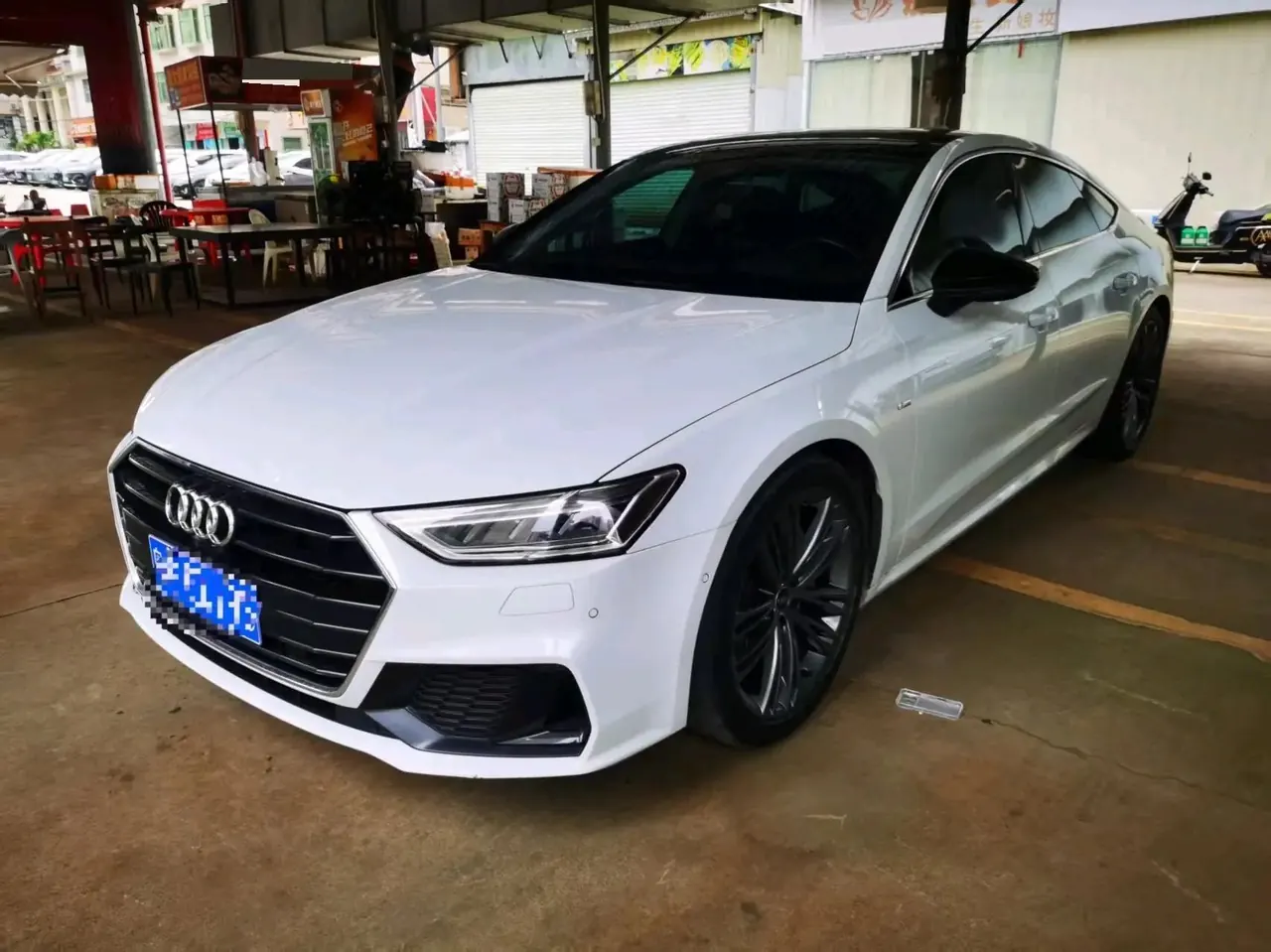 Audi A7 (Imported) 2023 A7 Sportback 2.0TFSI 45TFSI Automatic Gear Selection - View 1