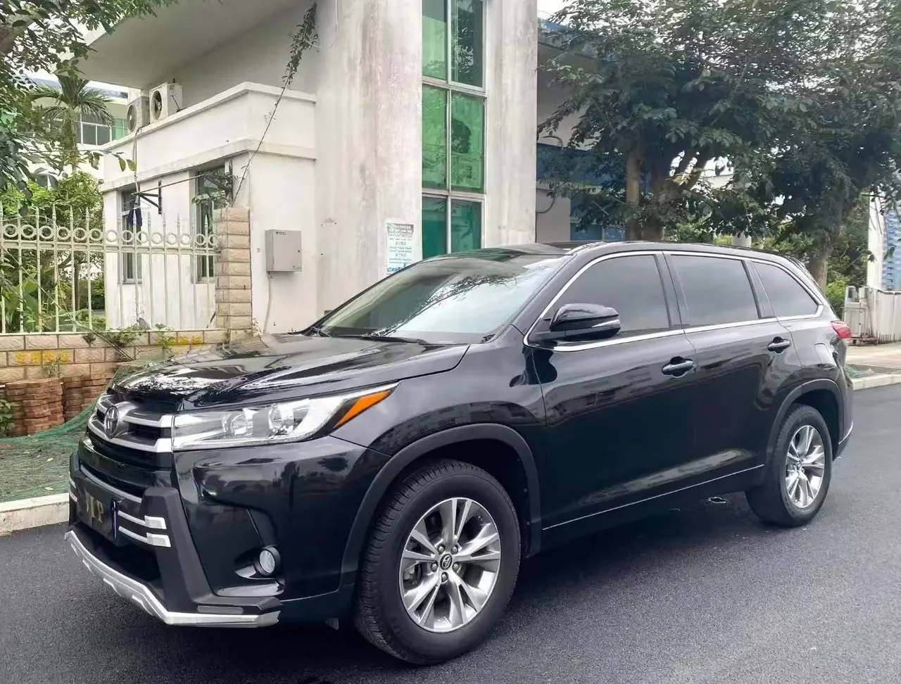 Highlander 2021 2.0T 4-wheel drive elite version 7 seats - View 1
