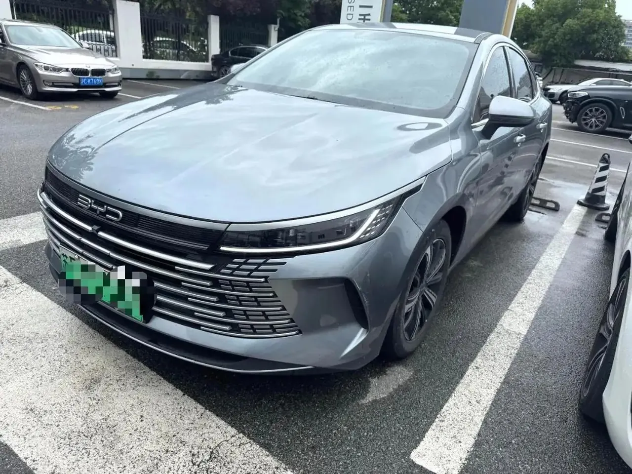 BYD 2024 destroyer 05 DM-i 1.5 stepless glory version 120KM luxury automatic gear - View 1