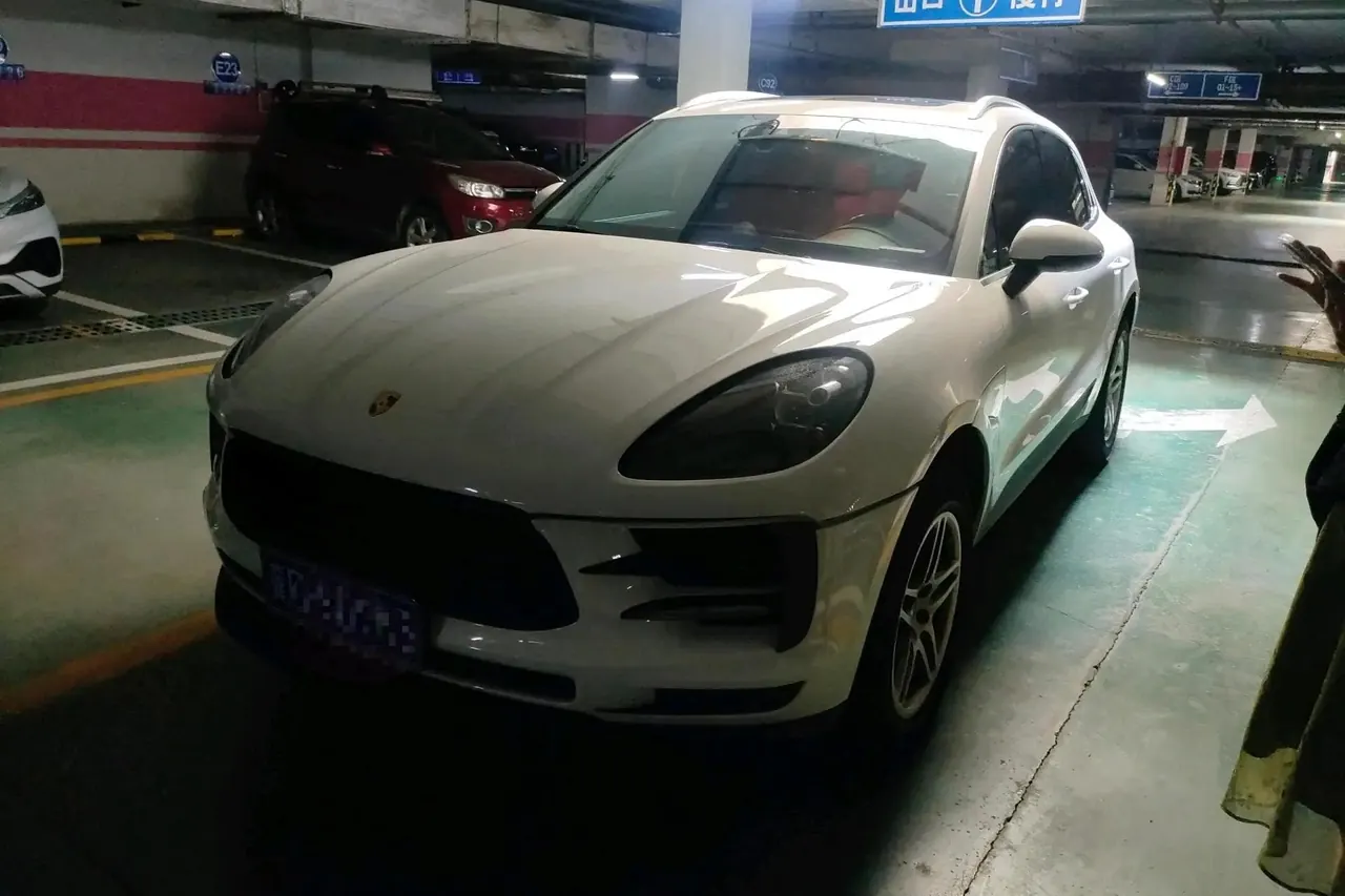 Macan 2018 Macan 2.0T - View 1