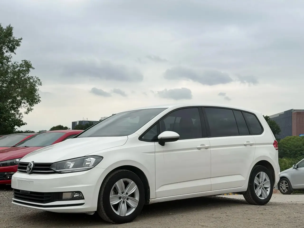 Touan 2018 Touan L 280TSI DSG Fashion Edition, 7-seater, China VI compliant - View 1
