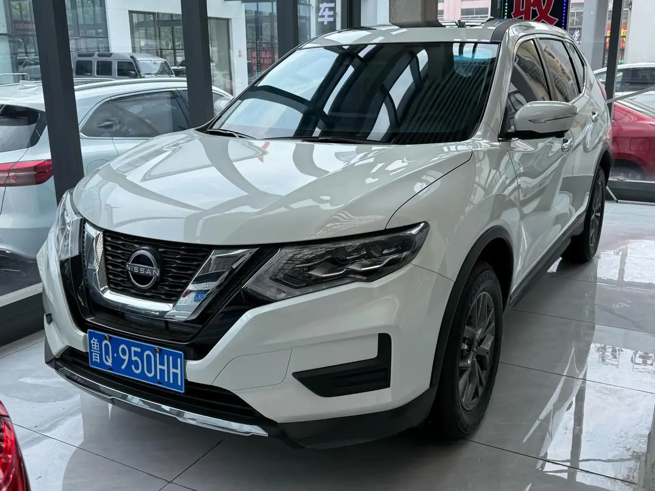 Nissan 2025 Qijun Honor 2.0 Stepless Two-Drive True Edition Automatic Gear - View 1