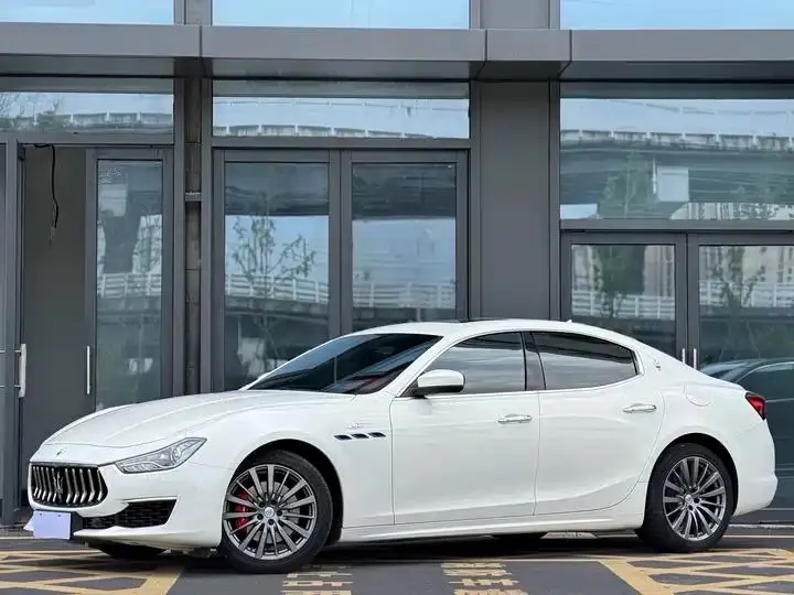 Ghibli 2022 2.0T GT Sharp Edition - View 1