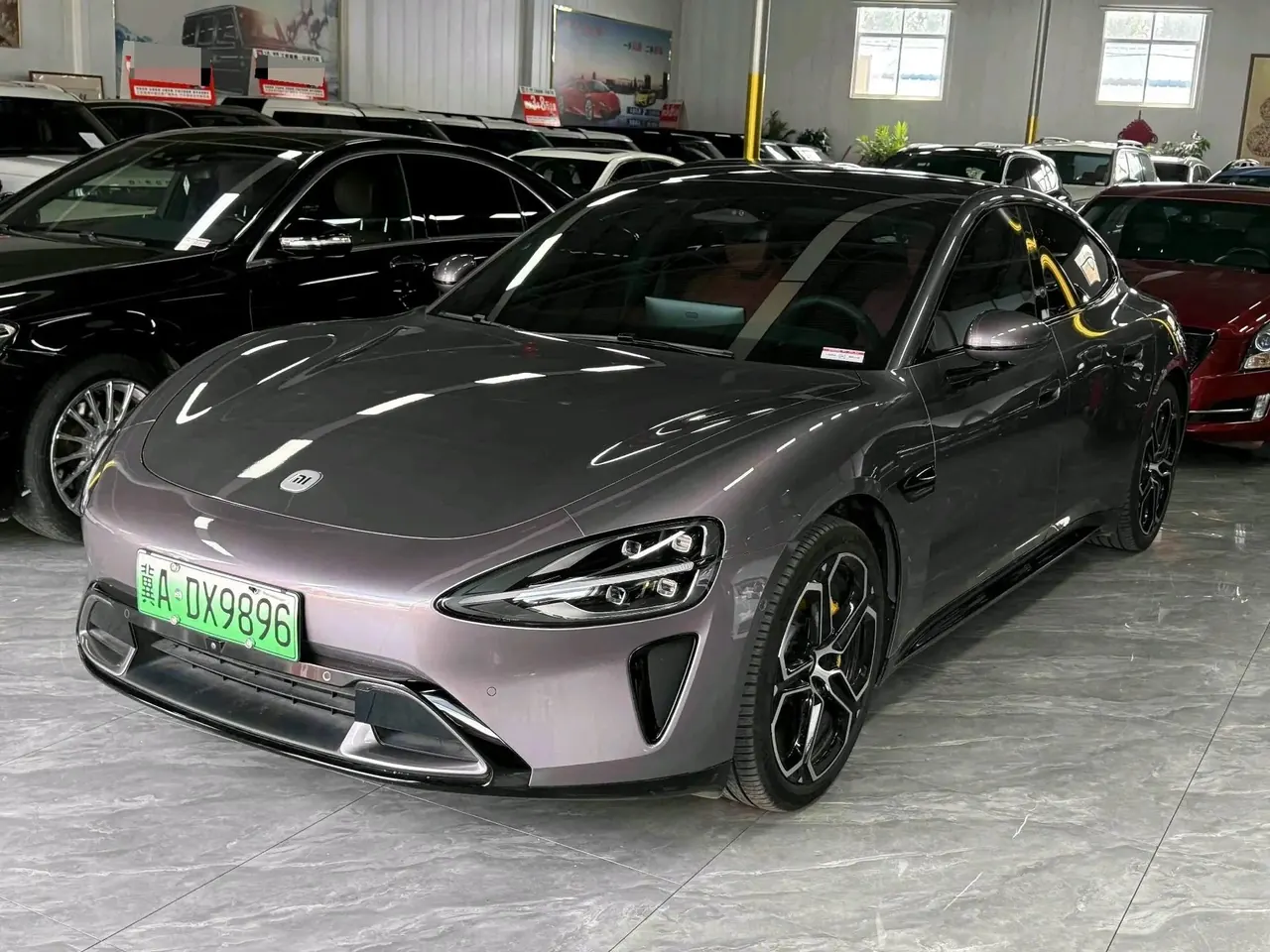 MI SU7 2024 model, 700km range, rear-wheel-drive long-range intelligent driving version - View 1