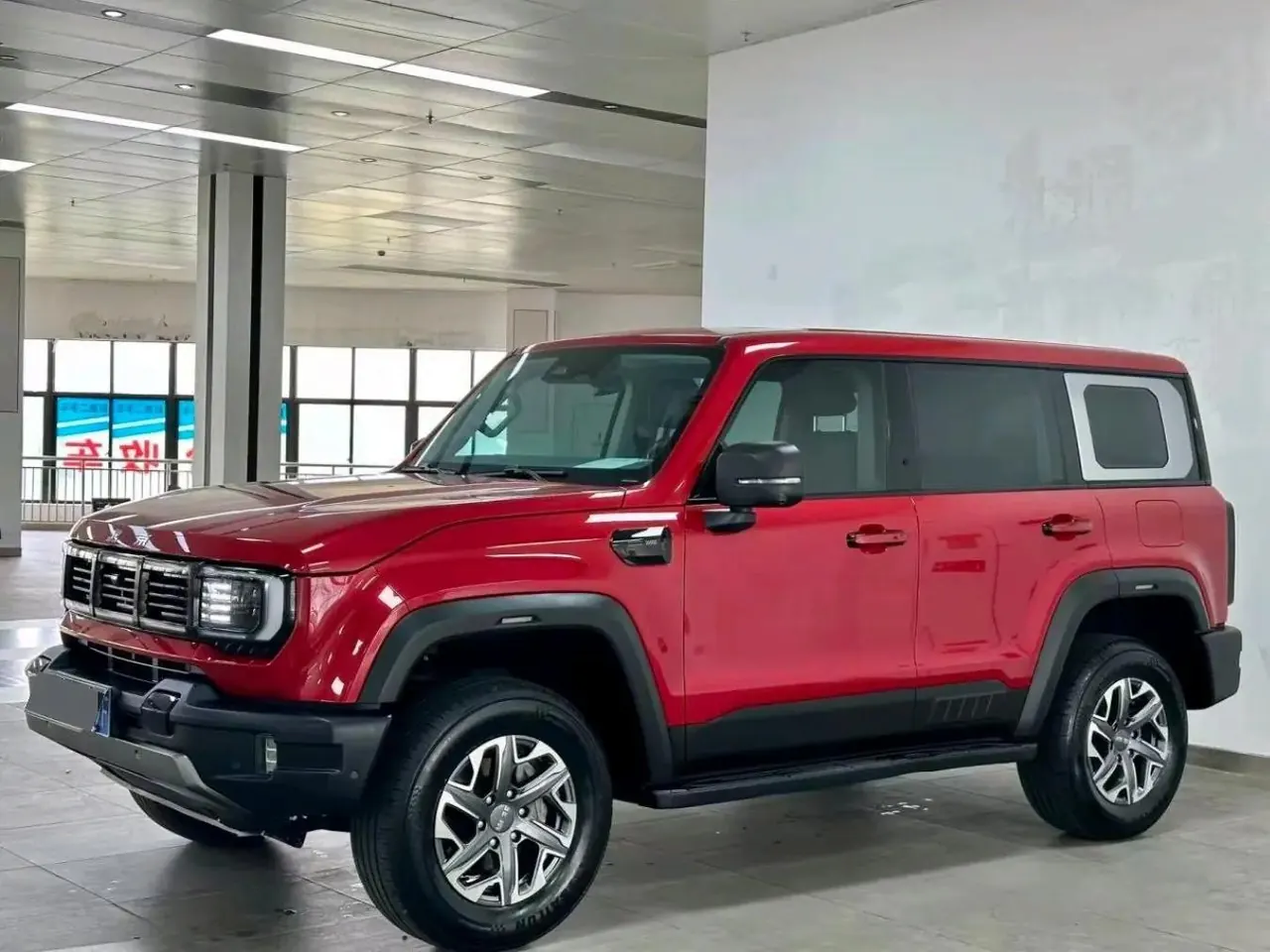 Beijing 2024 BJ40 2.0T Urban Hunter Edition, Adventurer Model, Automatic Transmission - View 1