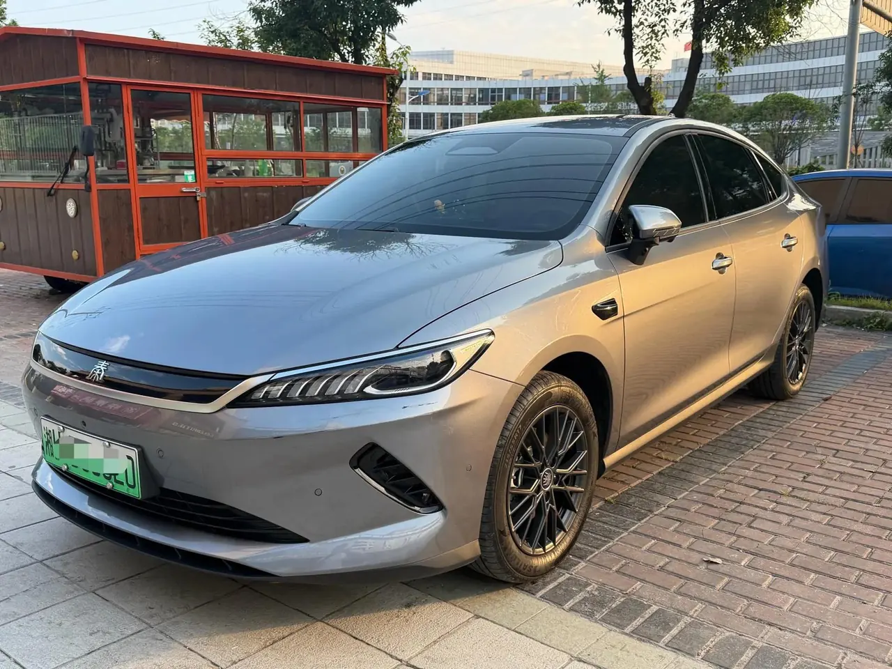BYD 2025 Qin PLUS EV Intelligent Driving Version 420KM Leading Model Automatic - View 1