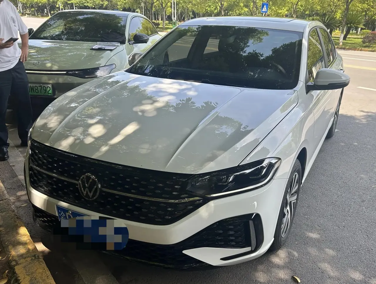 Volkswagen 2024 Lavida 1.5 Five-Million Edition Automatic - View 1