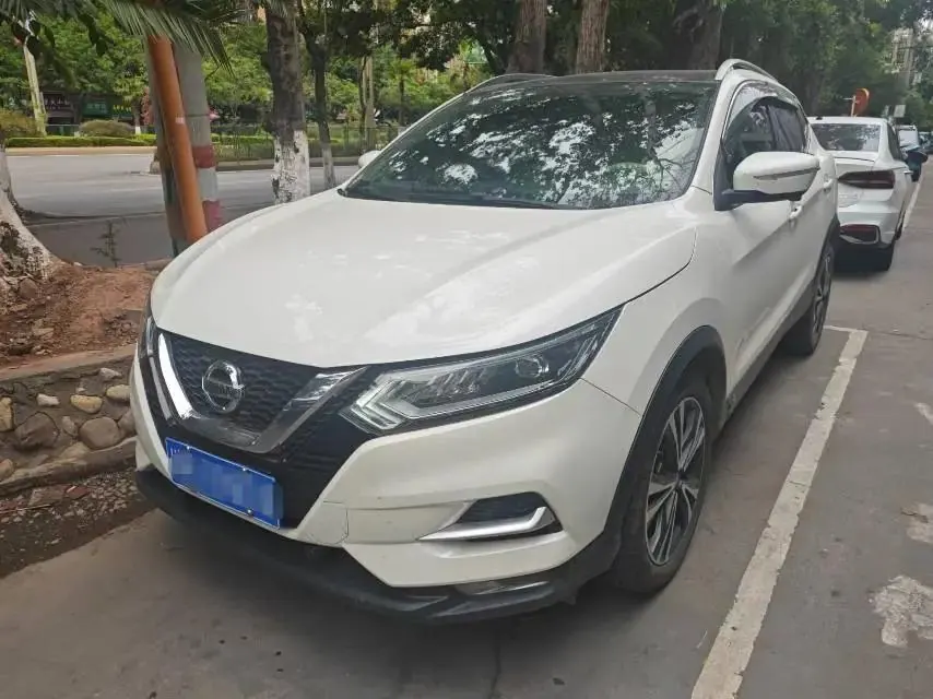 Qashqai 2022 2.0L CVT XV Premium Luxury Edition - View 1