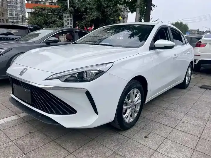Roewe i5 2023 1.5L CVT Deluxe Edition - View 1