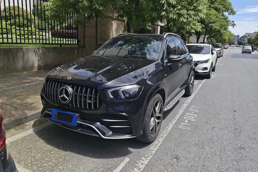 Mercedes Benz GLE AMG 2020 model AMG GLE 53 4MATIC - View 1