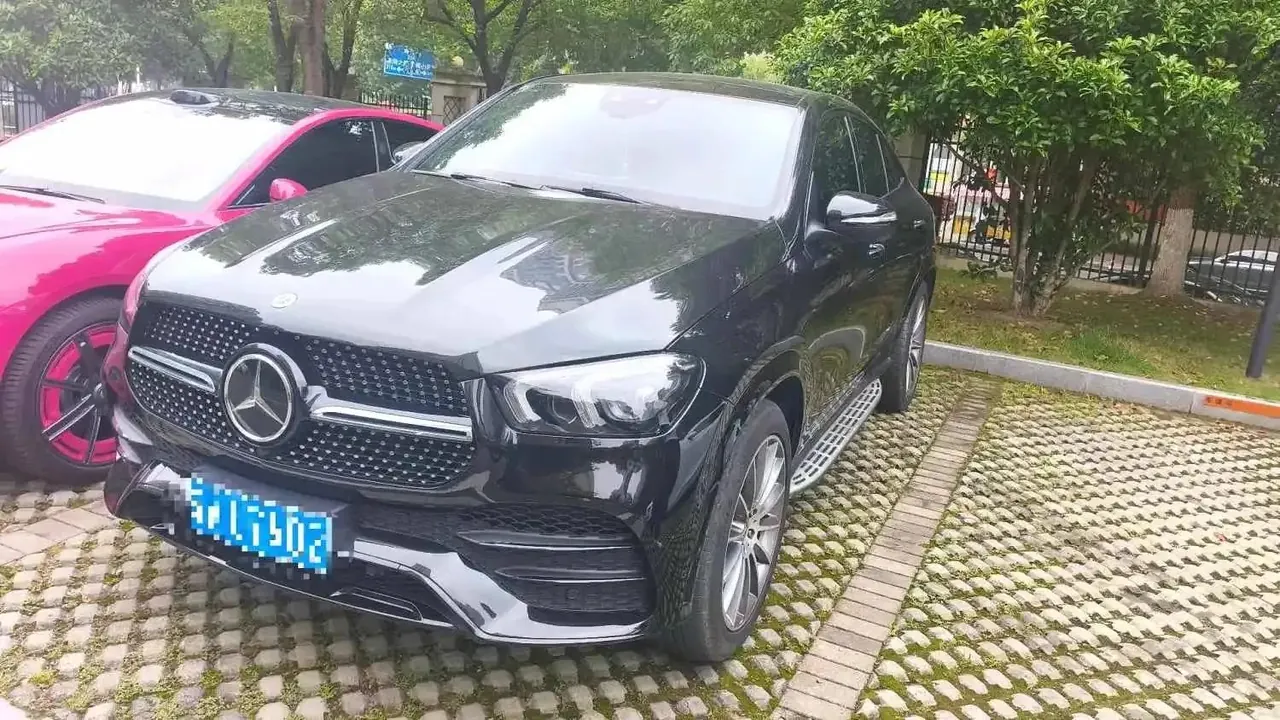Mercedes Benz GLE Coupe 2022 to GLE 450 4MATIC Coupe SUV Luxury - View 1