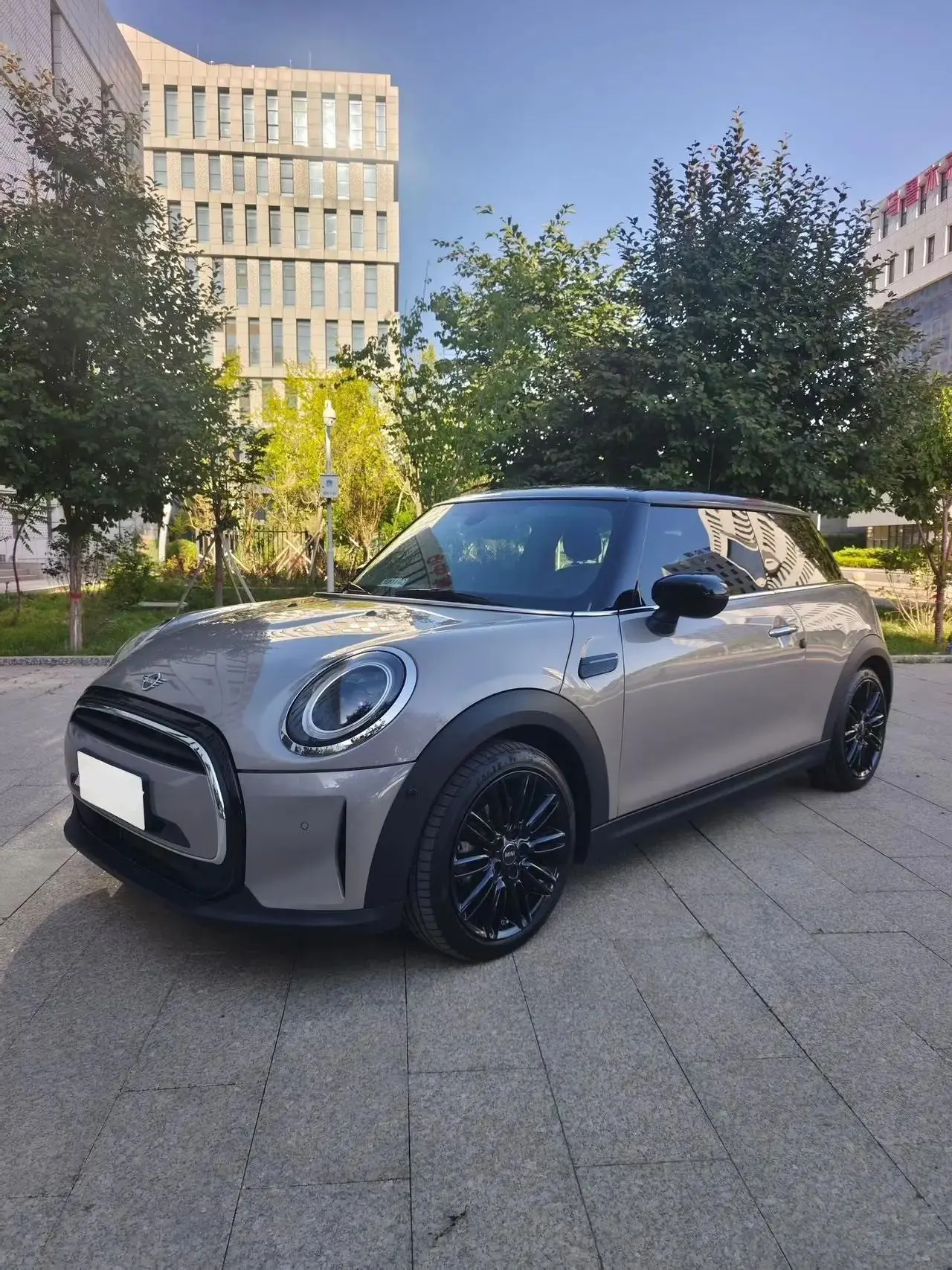2021 MINI 1.5T Cooper Racer Five-Door Edition - View 1