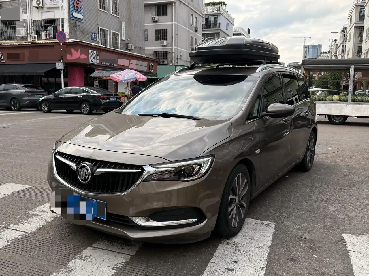 Buick GL6 2021 323T Light Hybrid Interconnected Luxury Model - View 1