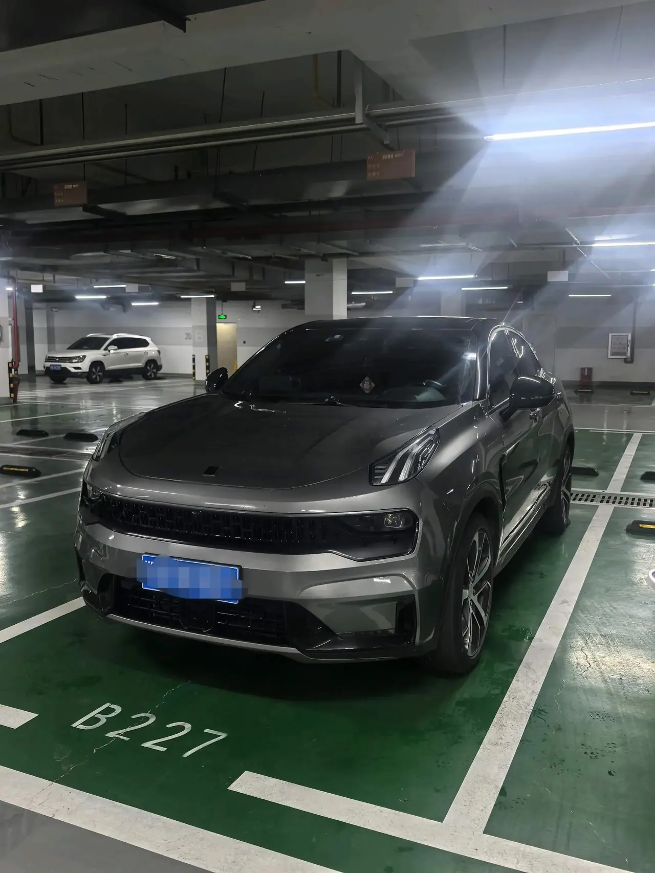 LYNK&amp;CO 05 2020 2.0TD Four-wheel Drive Halo - View 1